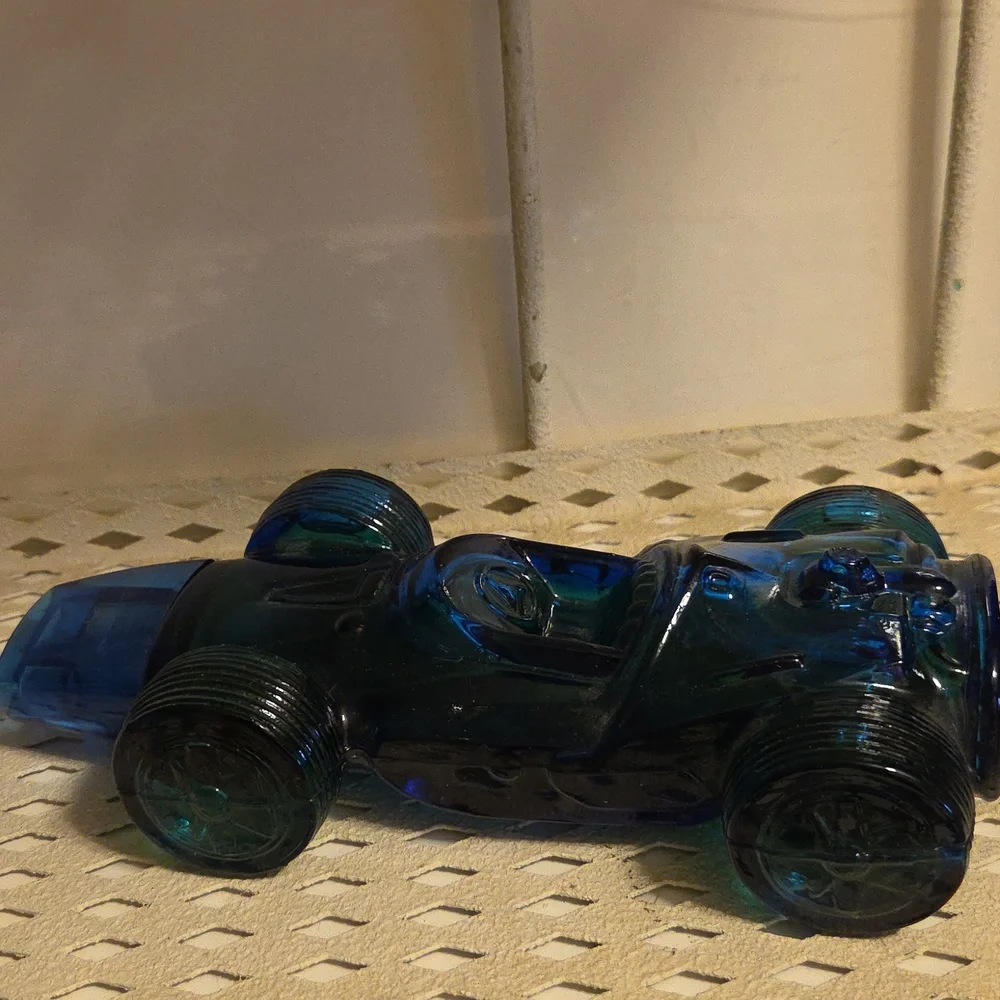 Vtg Avon SURE WINNER Blue Glass Racing Car Wild Country Aftershave Bottle FULL